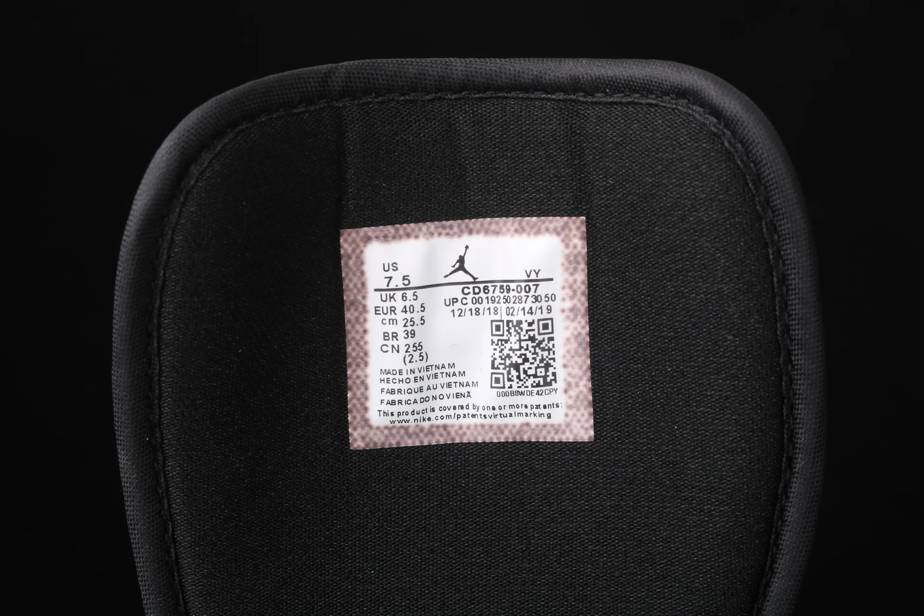 All categories Air Jordan Jordan series basketball shoes Air Jordan 1 Mid Air Jordan Mid AJ1 Joe 1 Hornet Zhongbang series basketball shoes CD6759-007